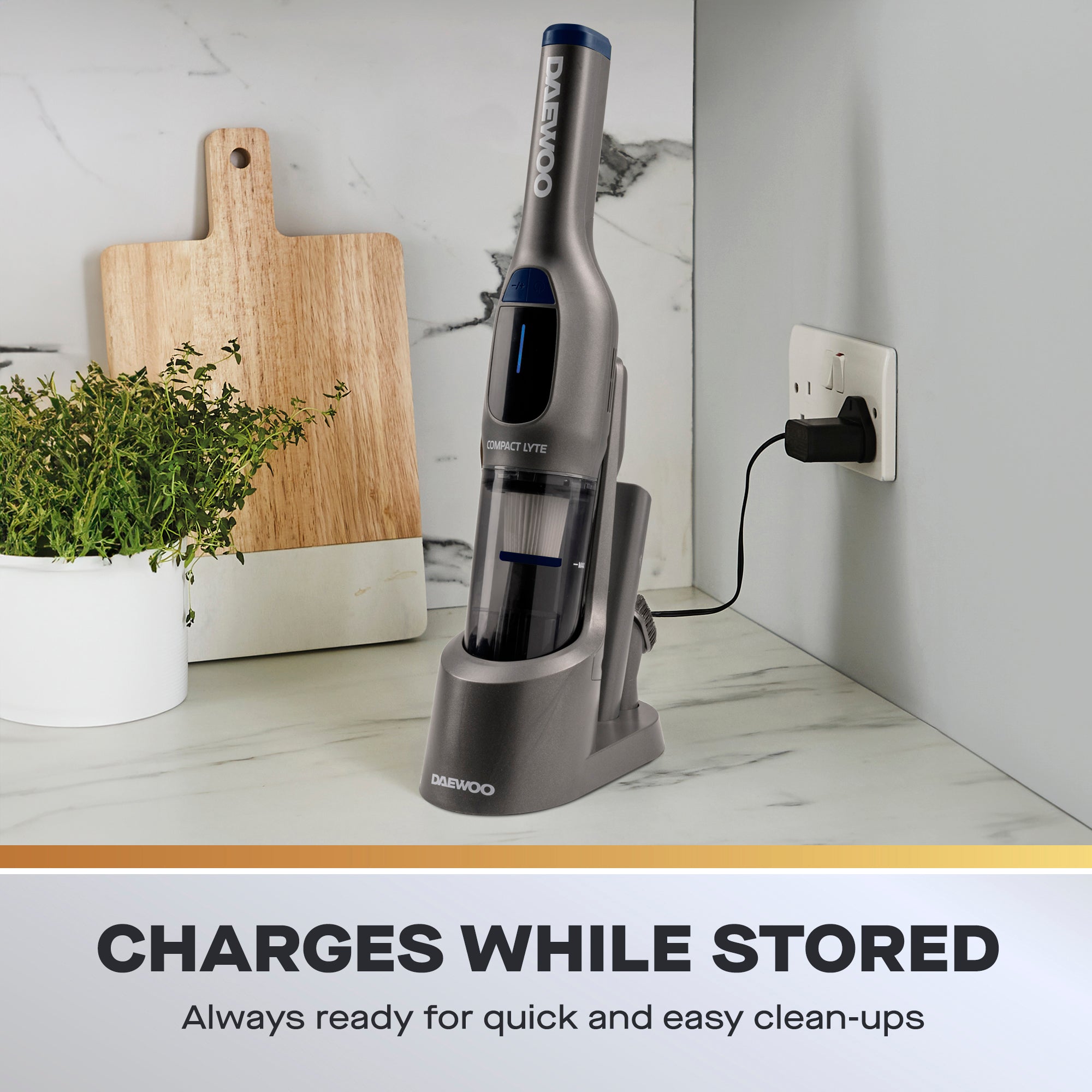 Daewoo 7.4V Compact-Lyte Cordless Handheld Vacuum Cleaner