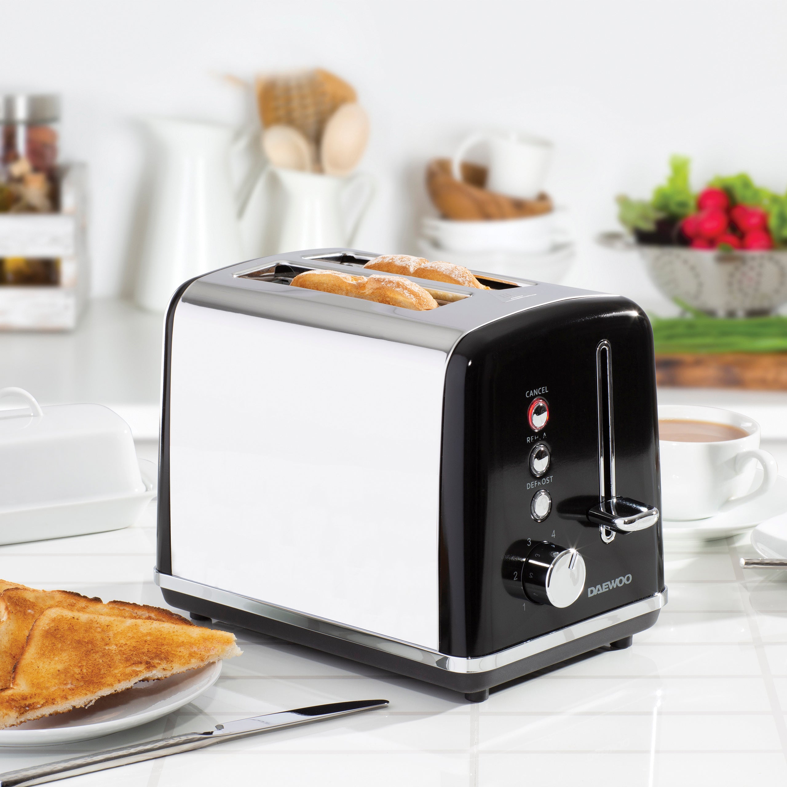 Daewoo Black Kensington 2 Slice Toaster