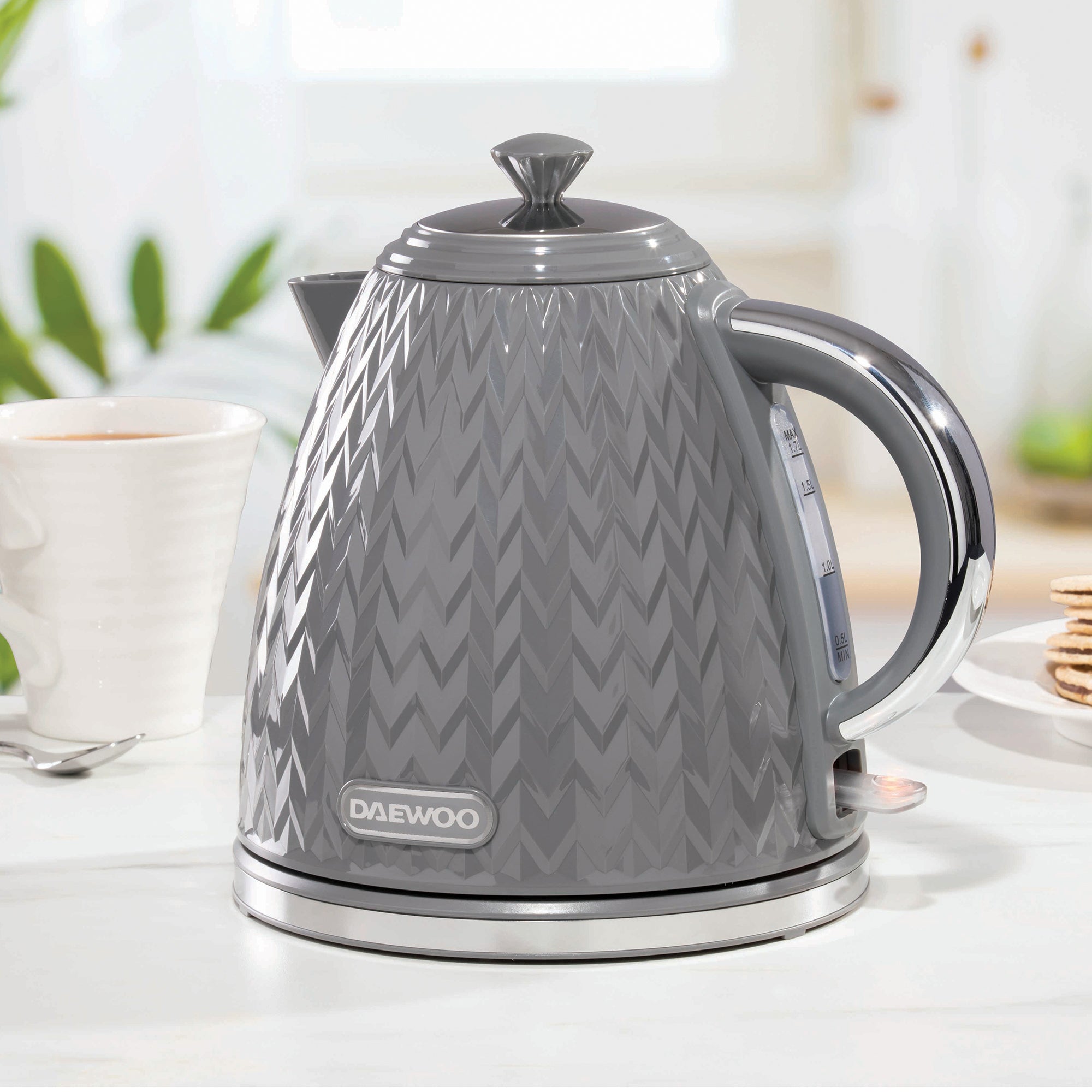 Daewoo Grey Argyle Kettle, 4 Slice Toaster & Microwave Set