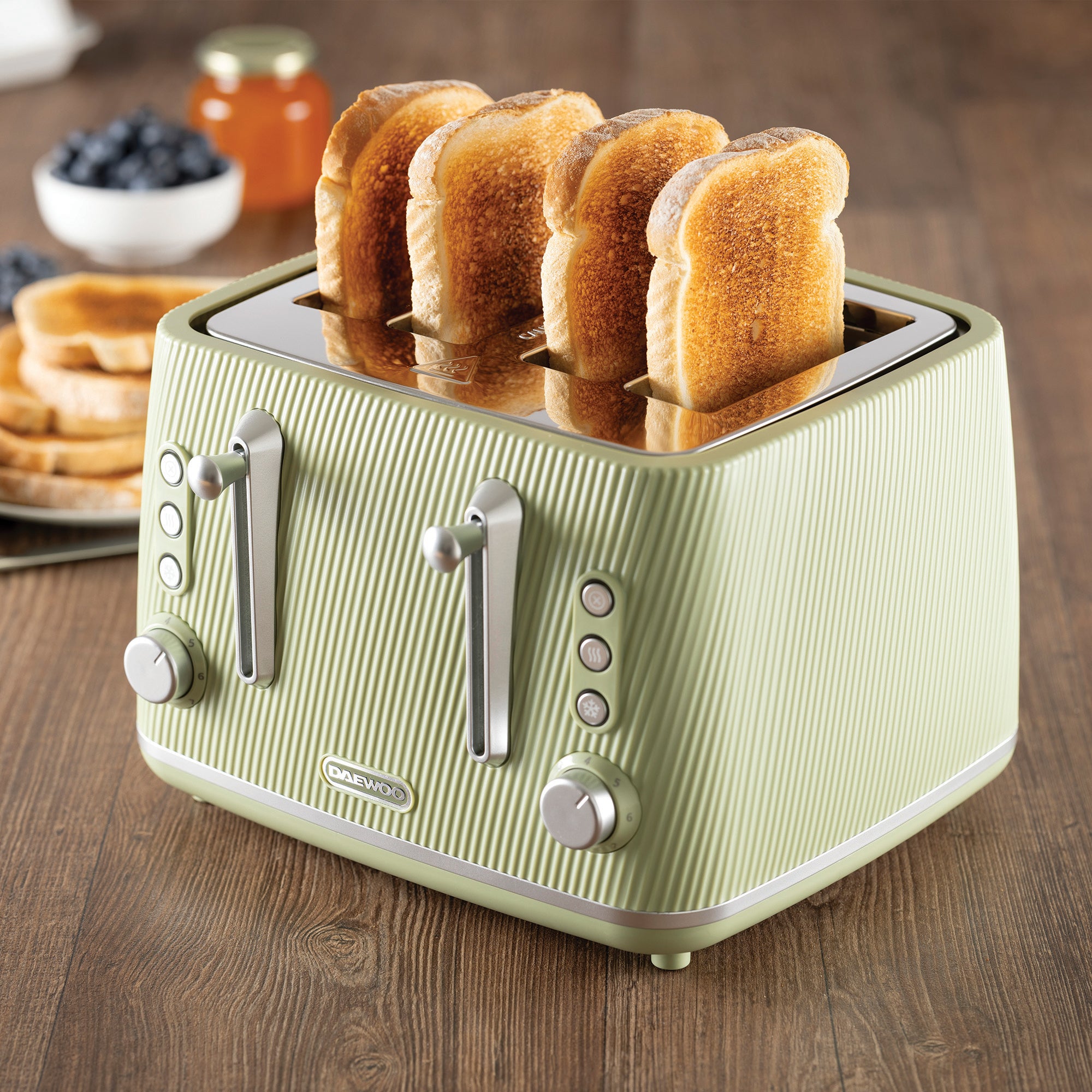 Daewoo Sage Green Cascade Jug Kettle & 4-Slice Toaster Set