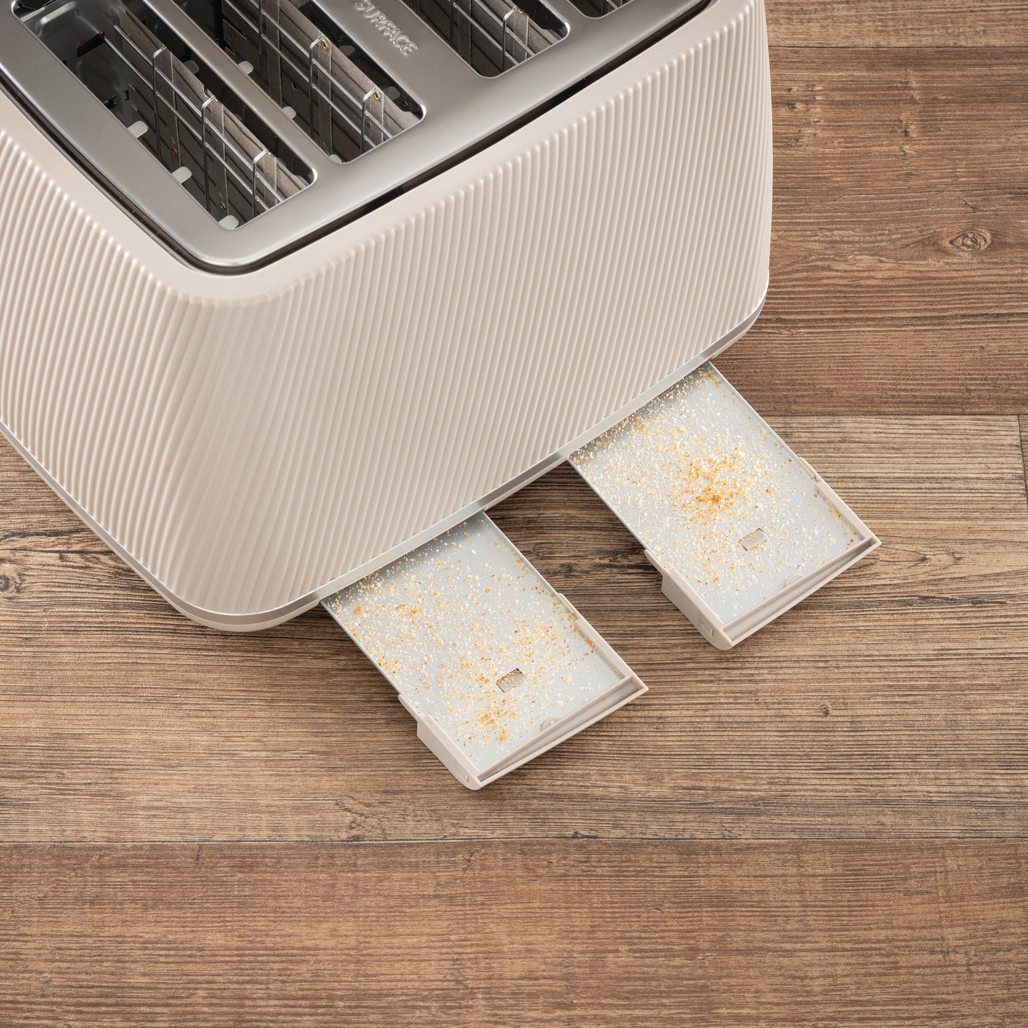 Daewoo Taupe Cascade 4 Slice Toaster
